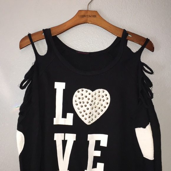 Electric Pink sweater - Picture 1 of 5